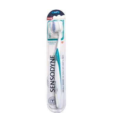 Sensodyne Advanced Clean Четка за зъби soft GlaxoSmithKline